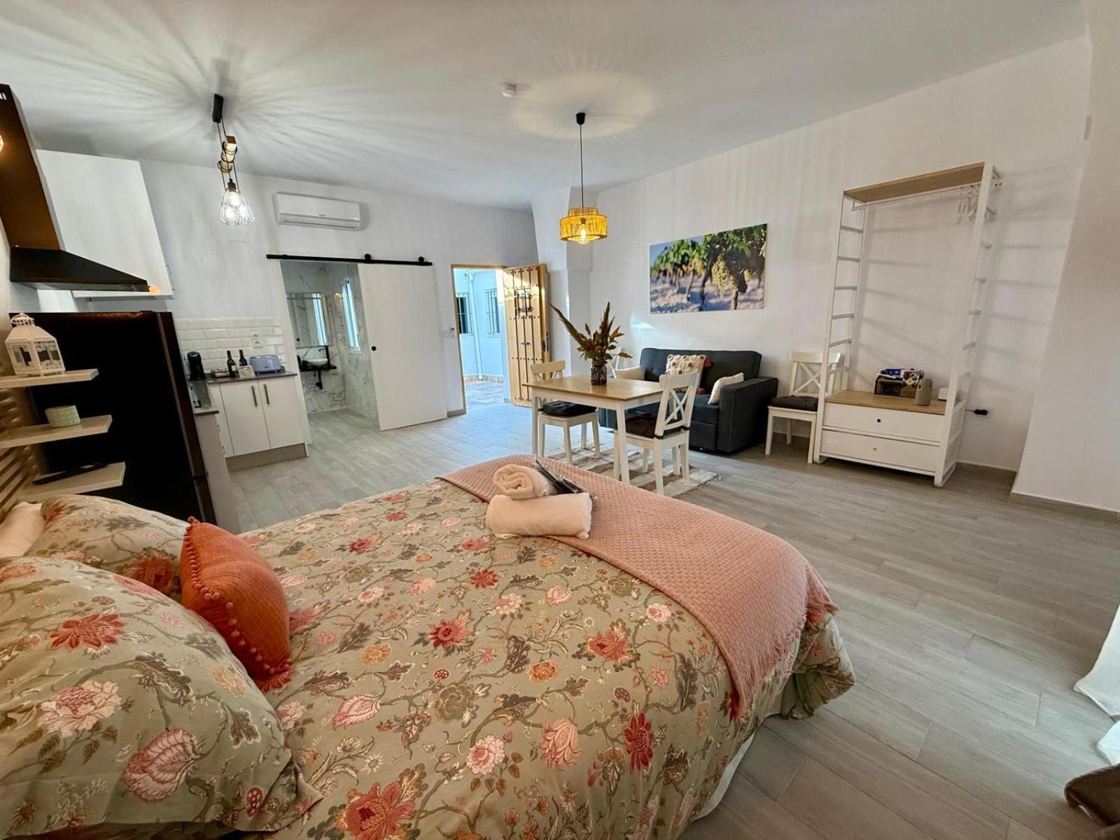 Apartamentos Turisticos A.Parra Херес-де-ла-Фронтера Экстерьер фото